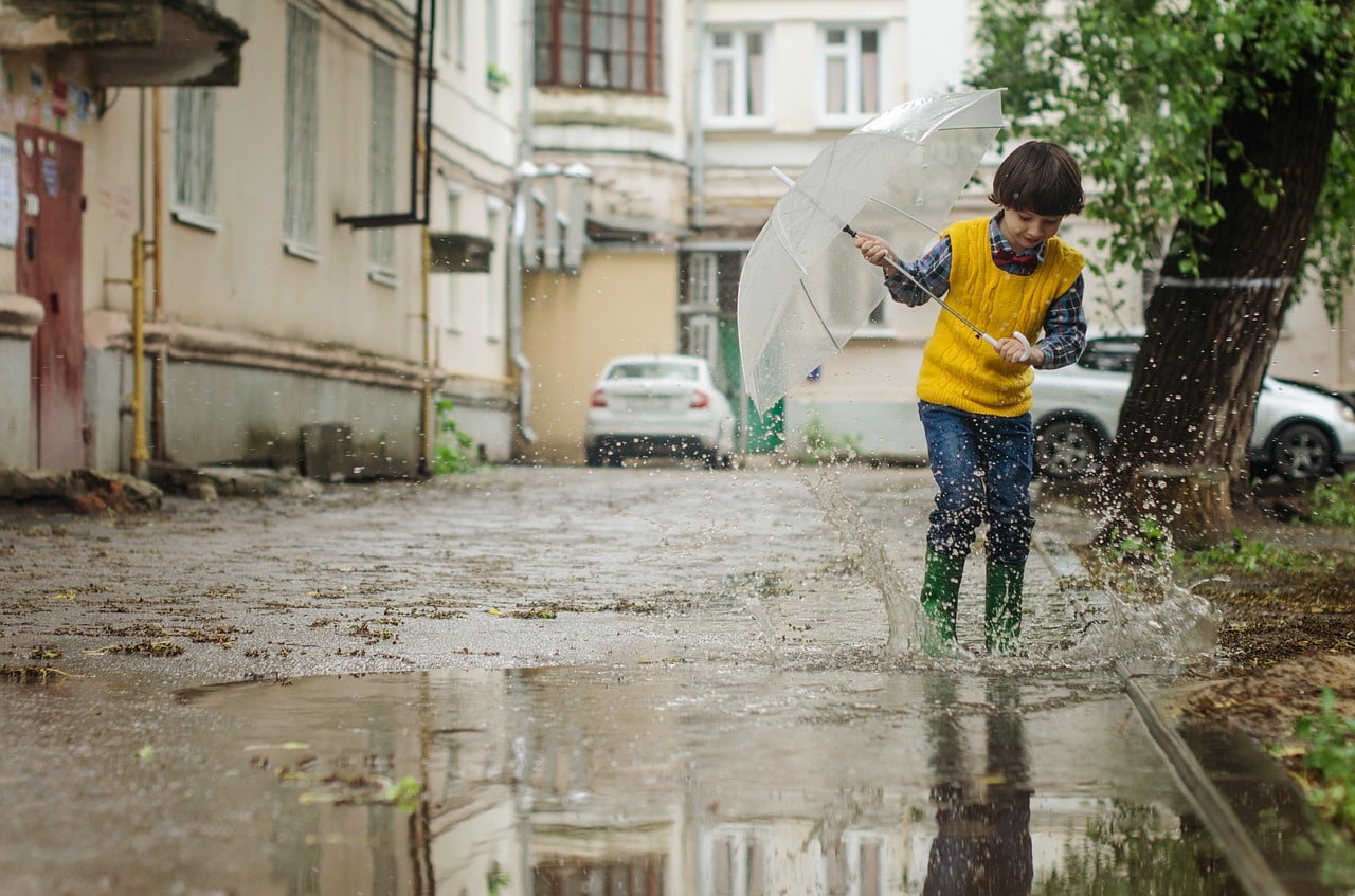 Moving In Rain